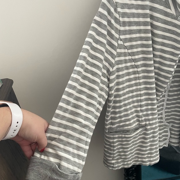 Grey and white stripe blazer - Picture 2 of 3